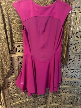 Women's Magenta Athletic Skater Dress Lululemon color burgandy no tag size